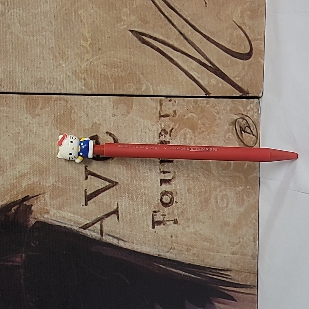 Vintage Hello Kitty Pen